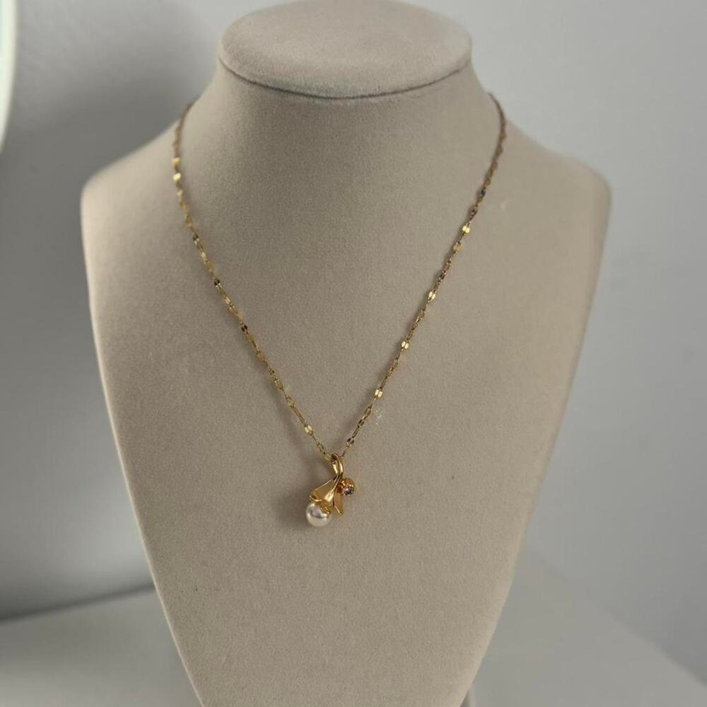 Gold Pearl Necklace with Bow Pendant Stainless Steel Elegant Cute Jewelry Gift - Picture 4 of 6